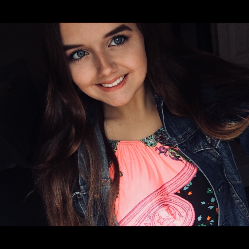 Meet your Posher, Virginia